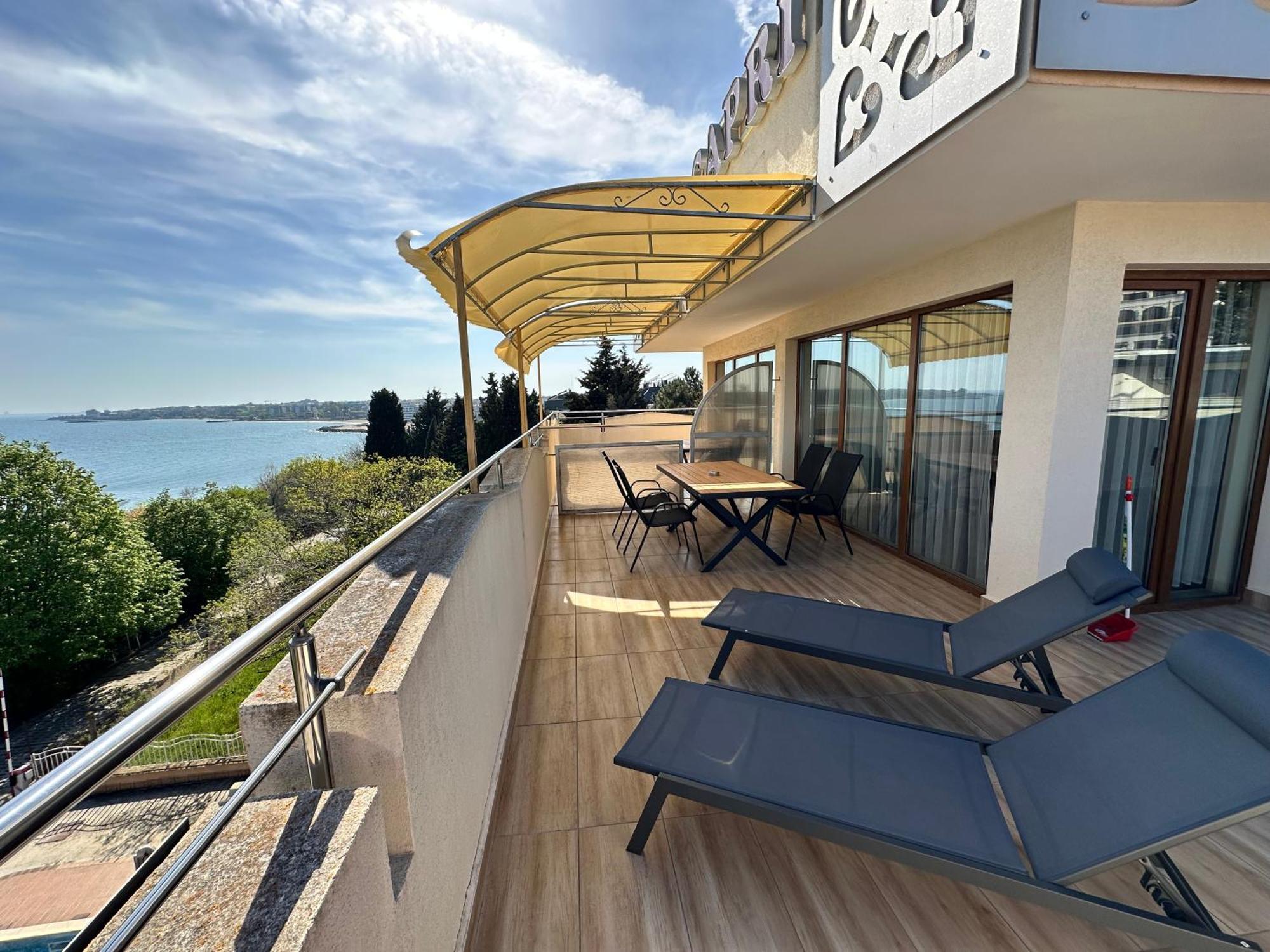 Hotel Capri Nesebar Exterior photo