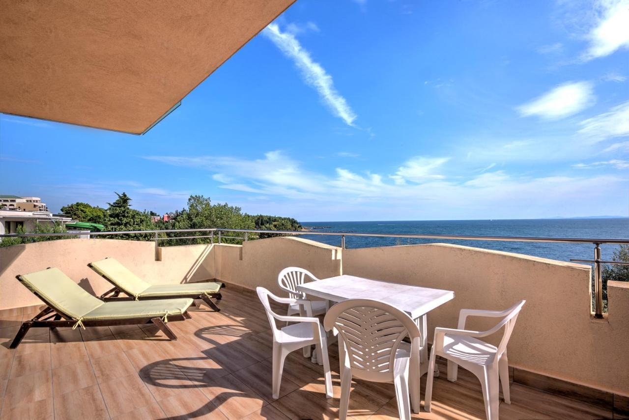 Hotel Capri Nesebar Exterior photo